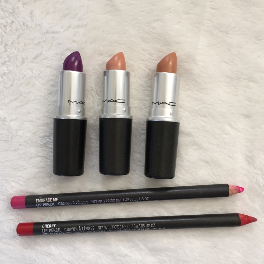 MAC Cosmetics Lipstick and Lipliner